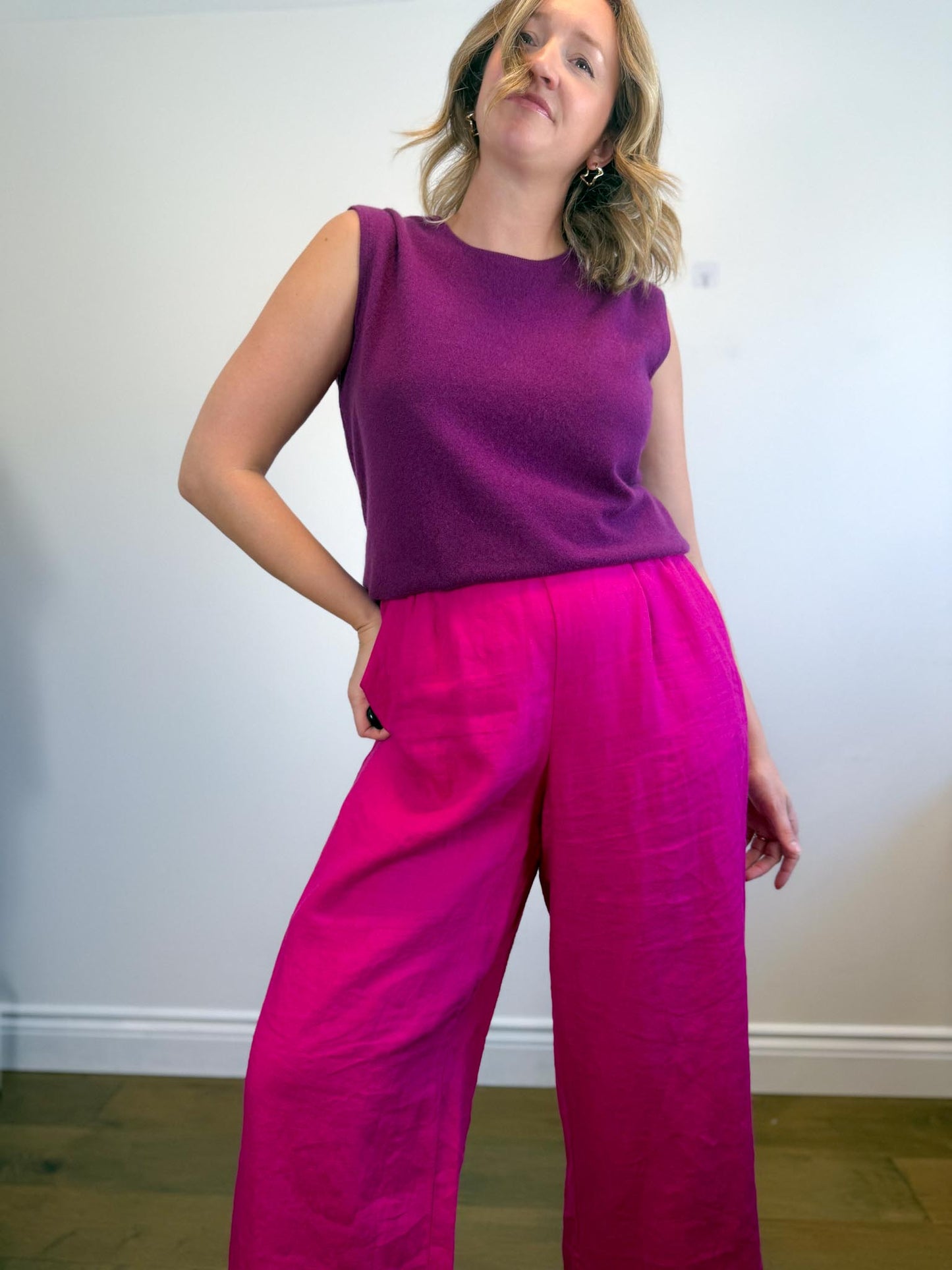 Sleeveless Sweater Vest in Plum (Size M/L)