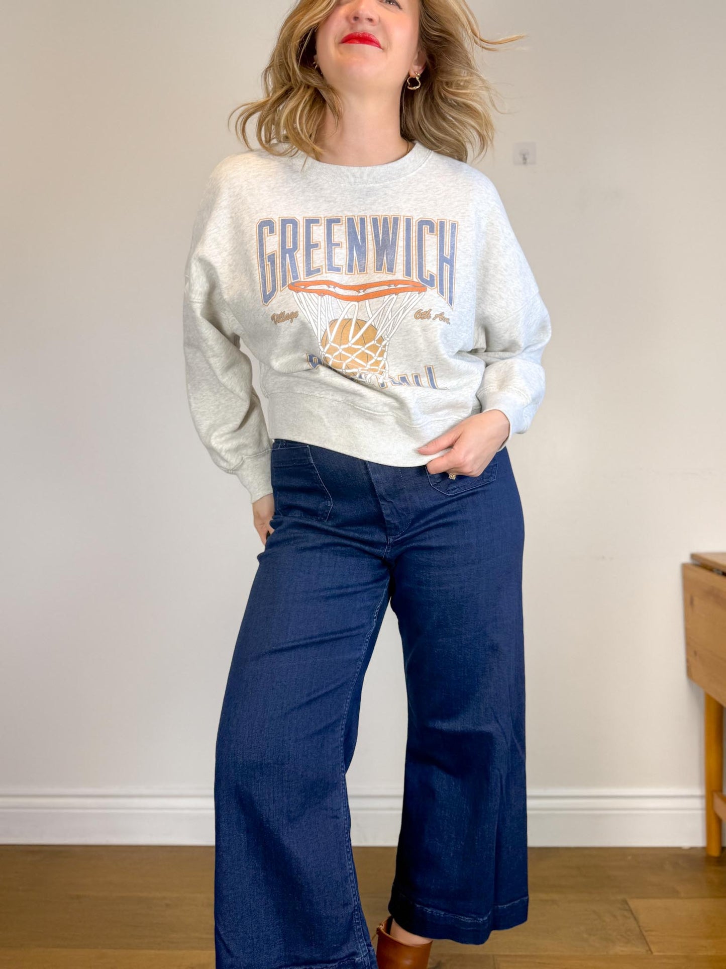 Abercrombie "Greenwich Basketball Crewneck in Grey" (Size L)