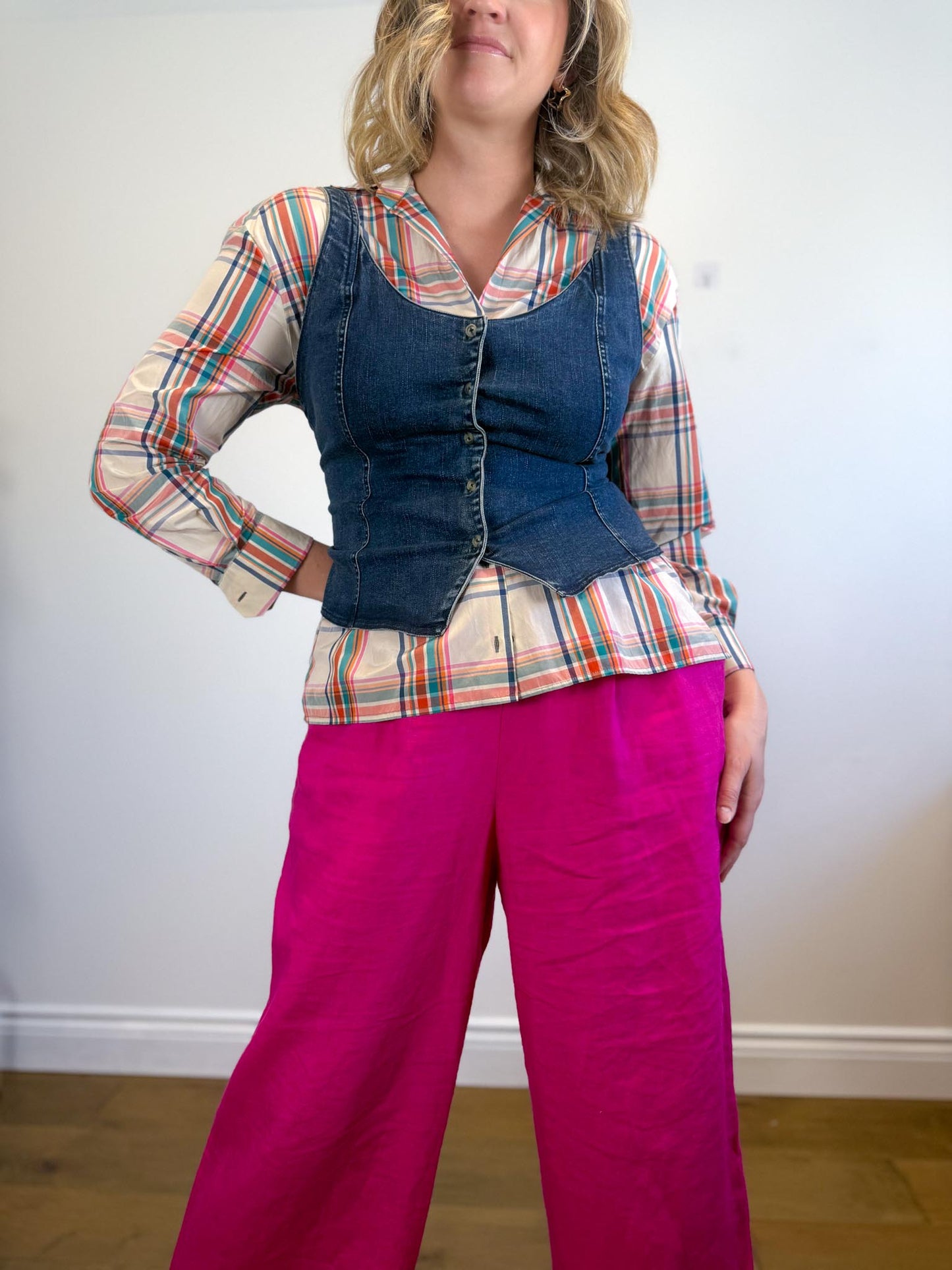 Weekend MaxMara Designer Plaid Button Down (Size L)