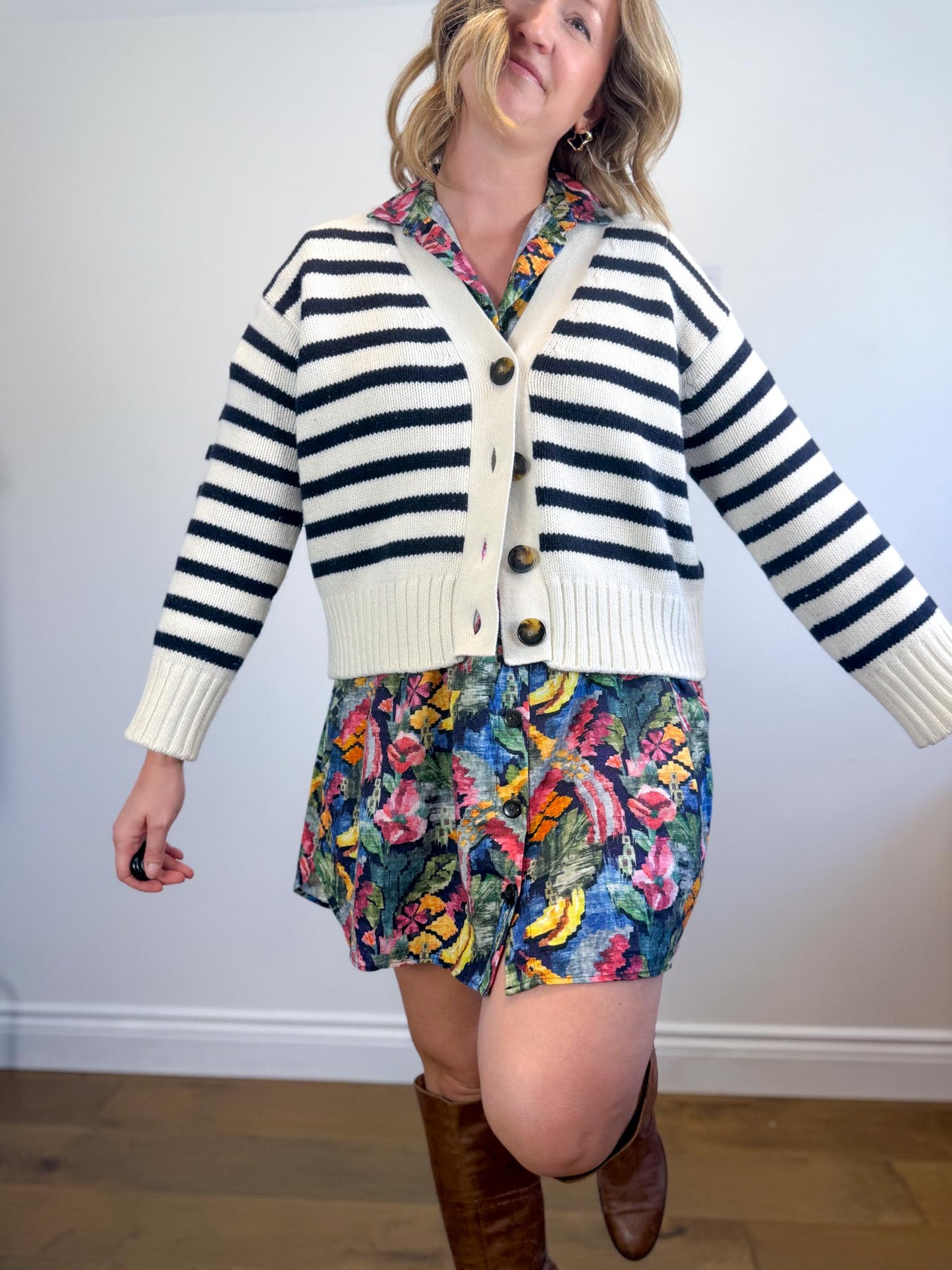 Sezane "Wilson Cardigan" in Ecru/Marine (Size S/M)