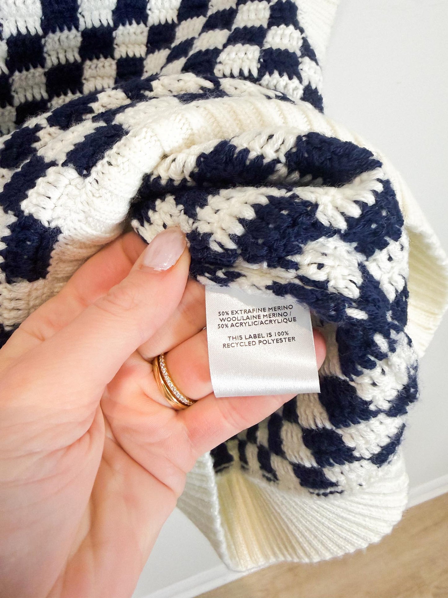 SHRIMPS Checkered Sweater Vest in Navy/White (Size S)