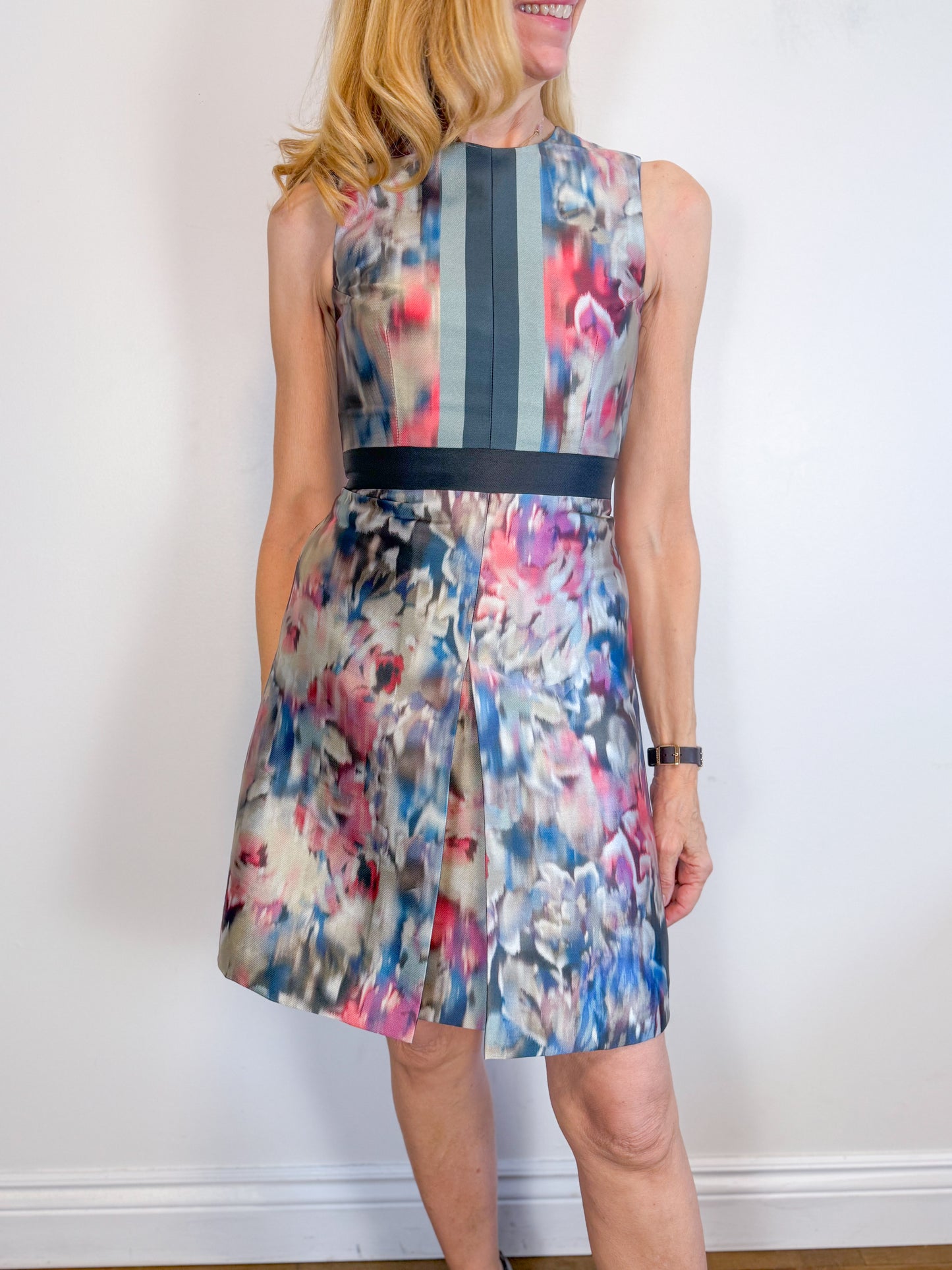 Judith & Charles Canadian Designer Mini Dress in Abstract Print (Size XS/S)