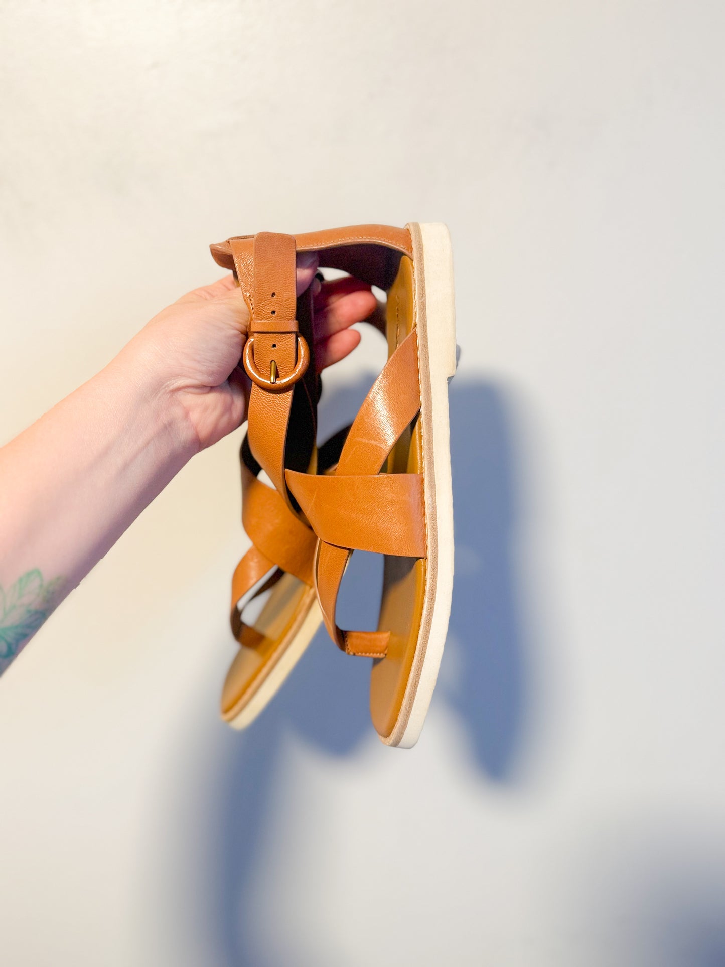 Vince Morris Strappy Leather Sandals (Size 9)