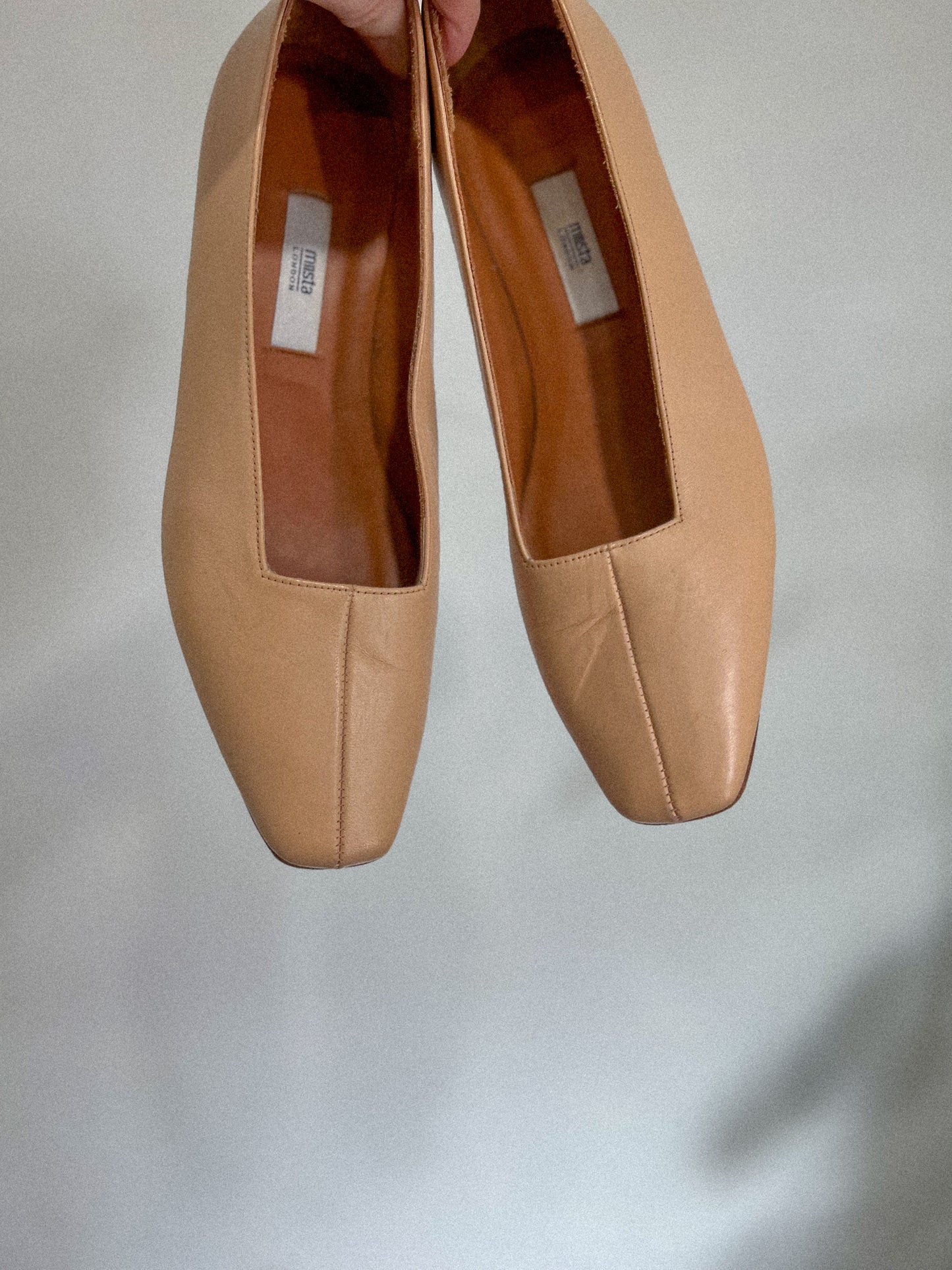 Miista Lond "Taissa Nude Leather Block Heel" (Size 37)