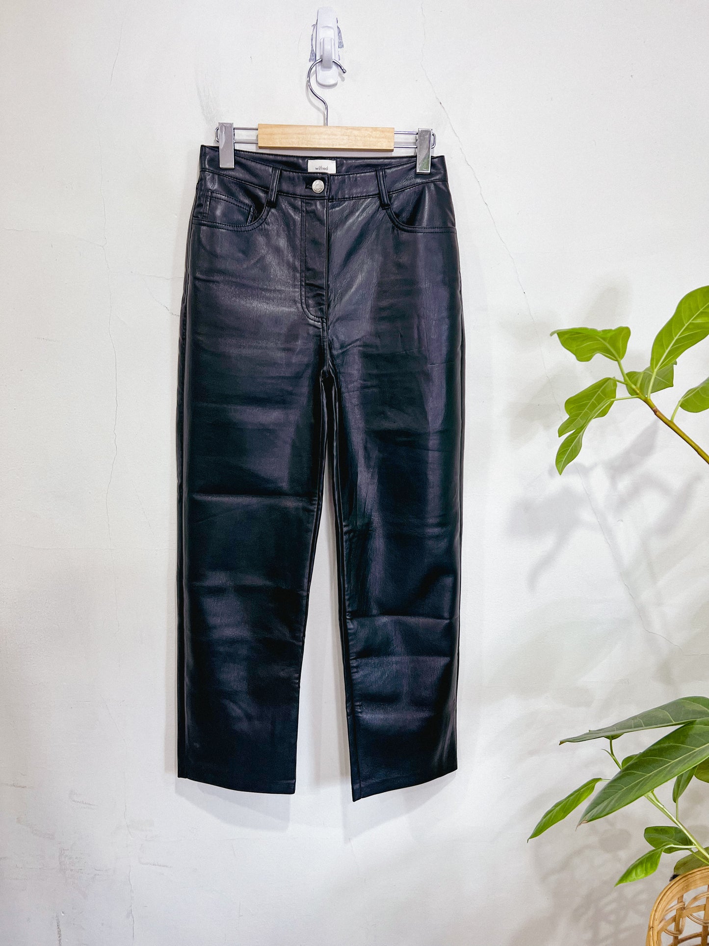 Wilfred "The Melina Pant" in Black (Size 4)