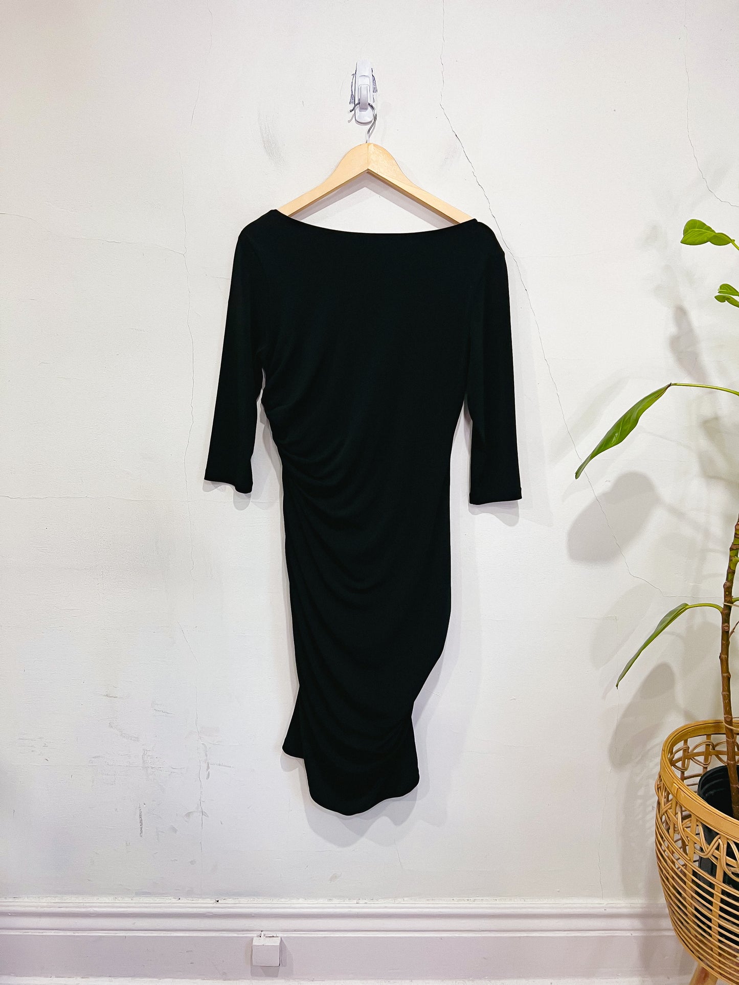 Joeffer Caoc 3/4 Sleeve Ruched Dress in Black (Size XL)