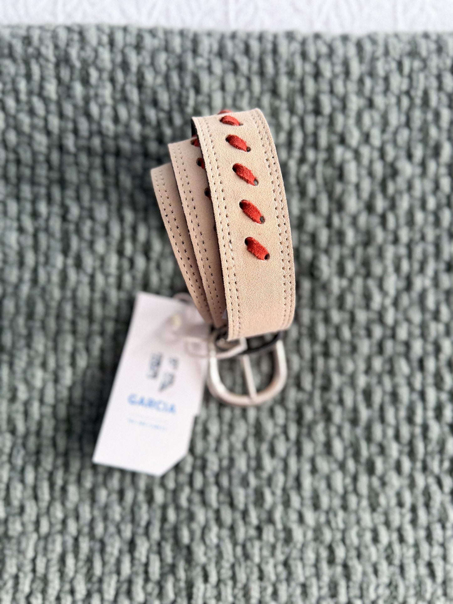 GARCIA Cream/Red Leather Belt NWT (Size M)