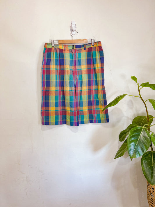 Vintage Plaid Long Shorts (Size XL)