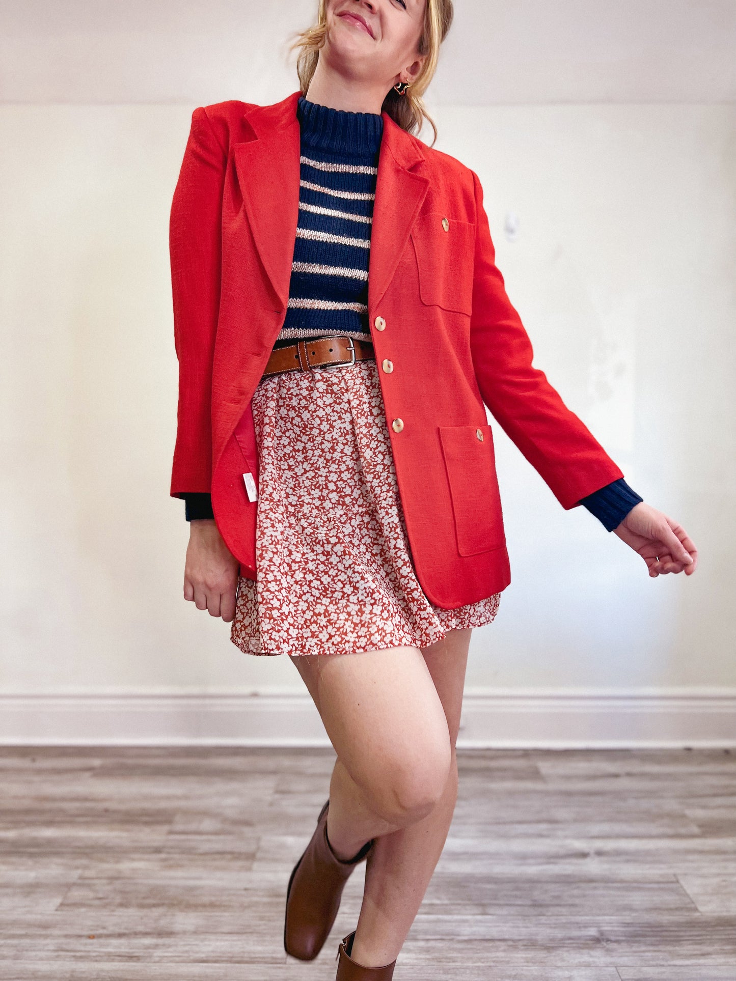 Vintage Red Blazer (Size L)