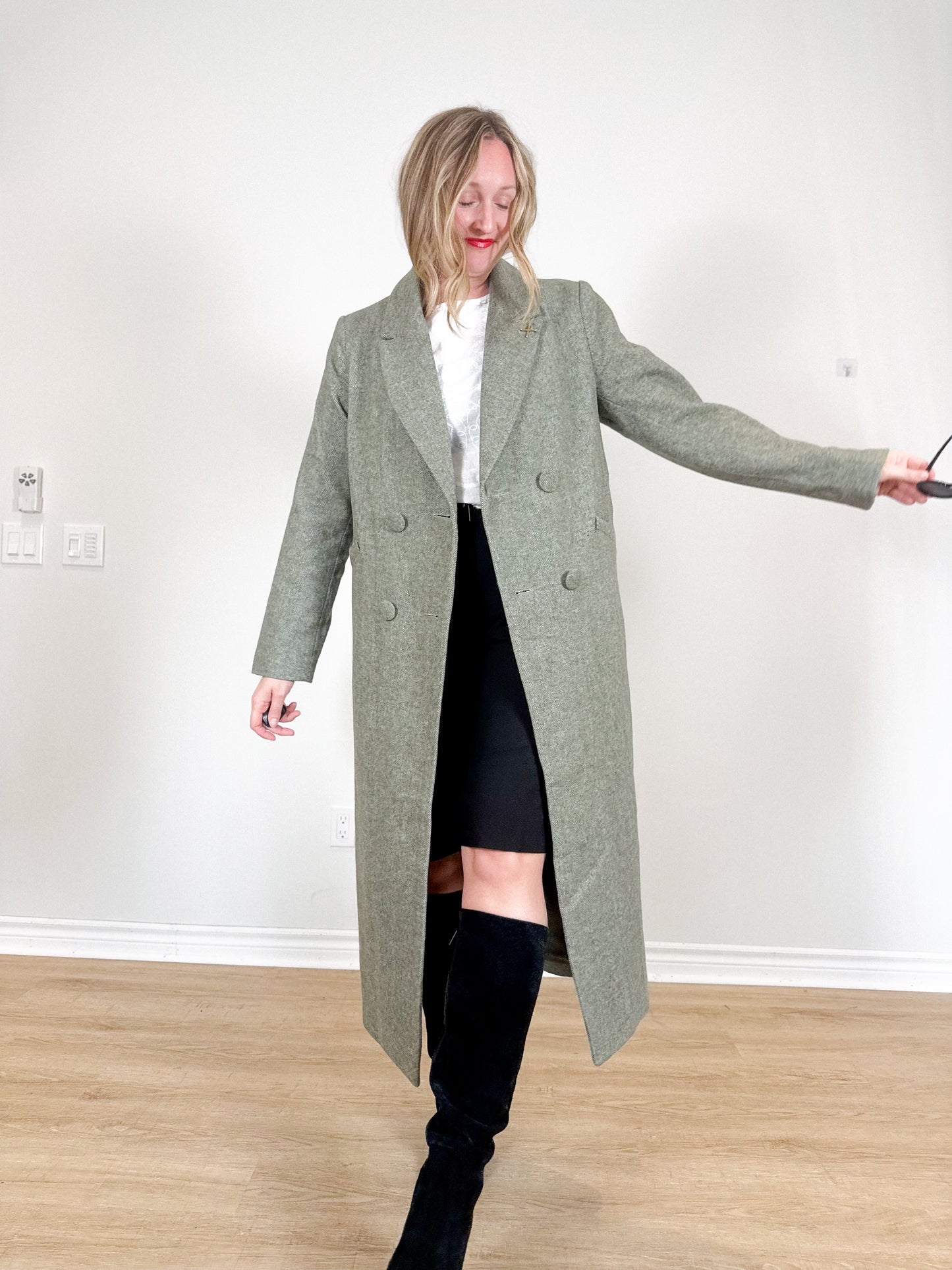 Torn by Ronny Kobo Tyra Peacoat in Moss Green (Size L)