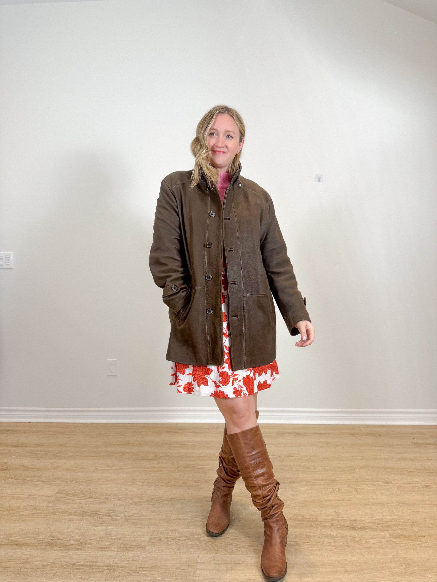 Vintage Danier Leather Coat in Brown (Size L)