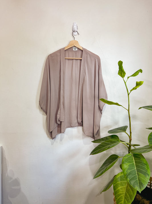 Aritzia Grey Open Front Short Sleeve Shawl (Size XXS/XS)