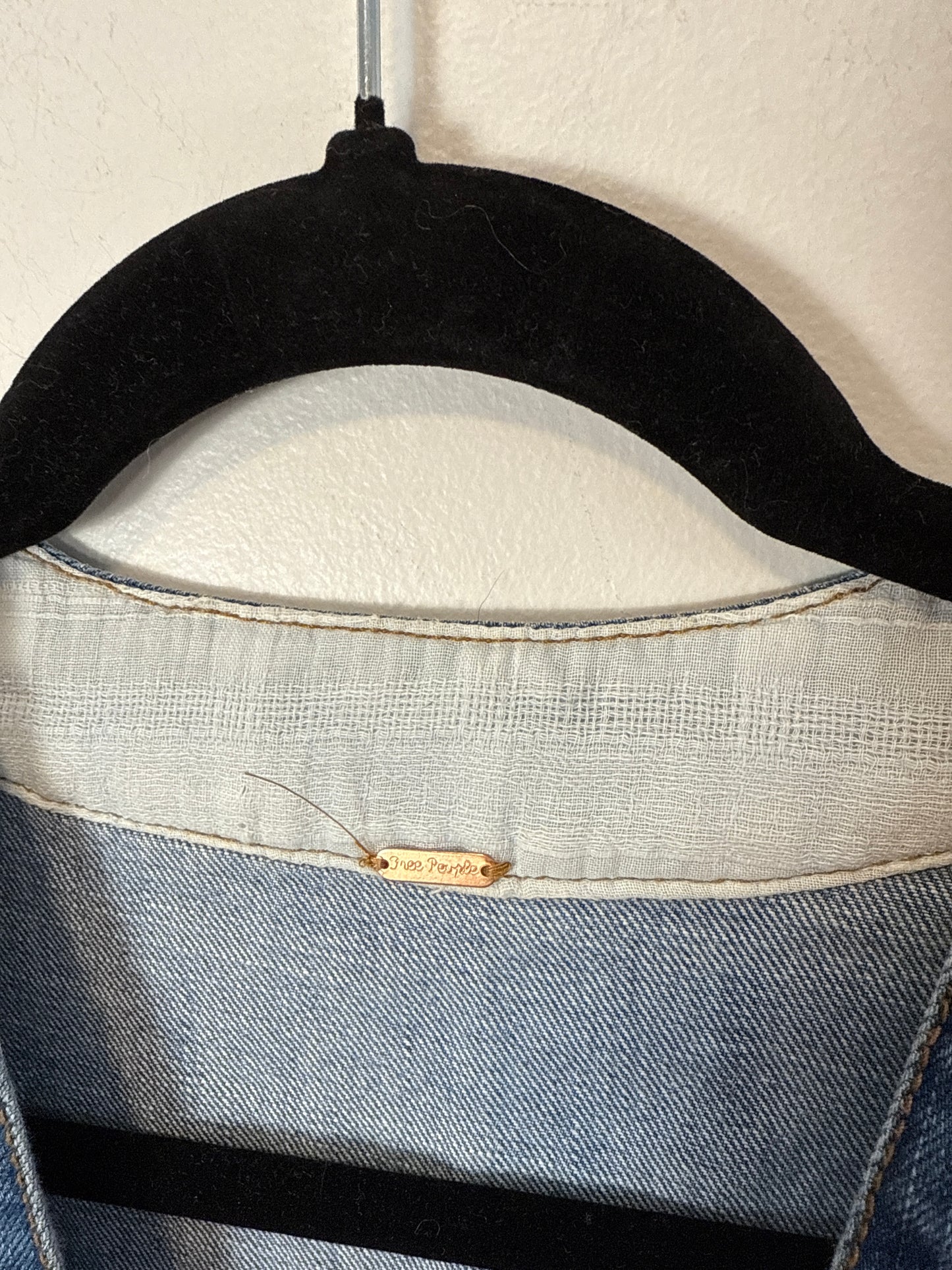 Free People " Dreaming of Denim Tunic Dress" (Size M)