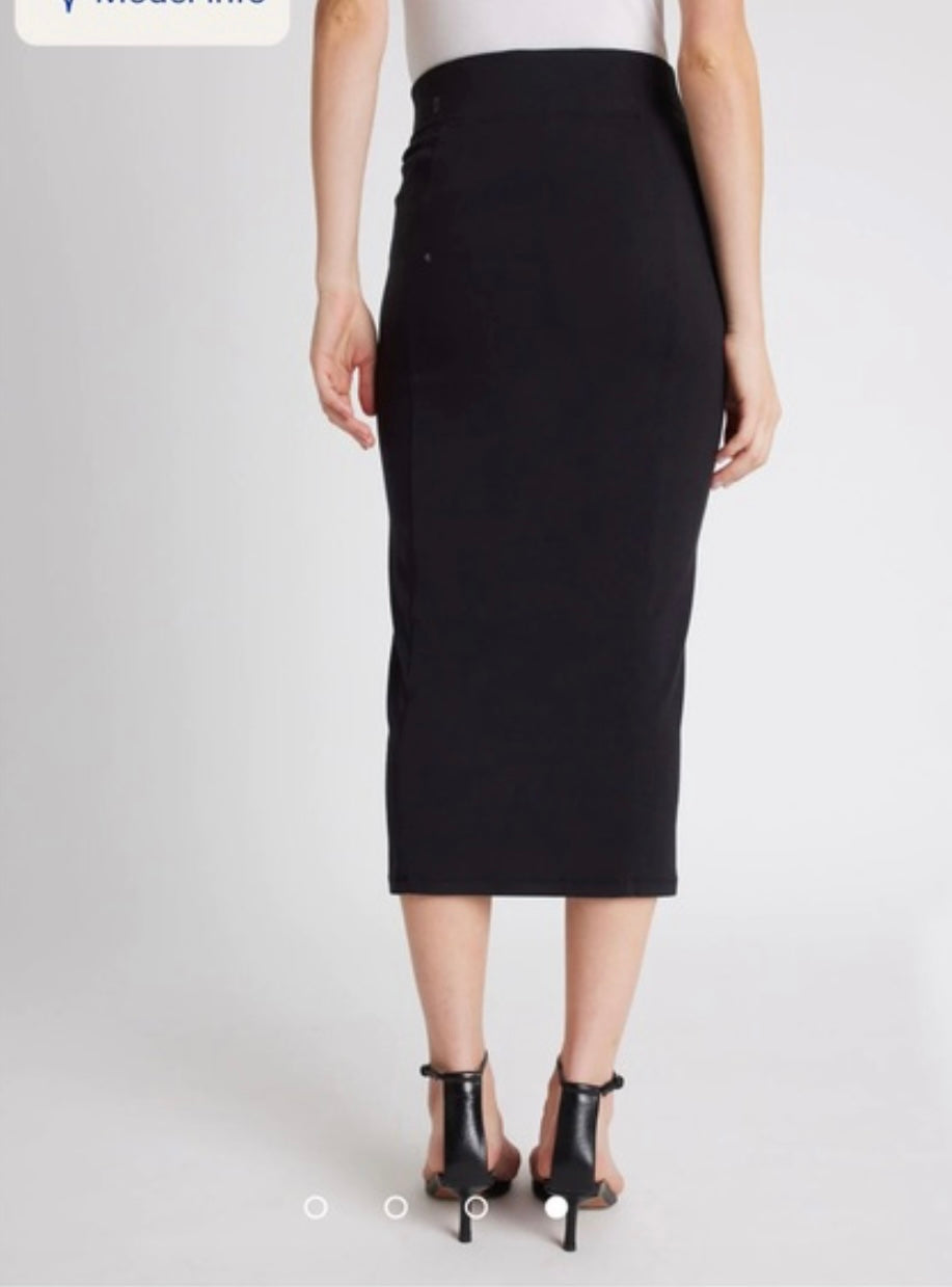 Kit & Ace "Happy Skirt in Black" (Size S)