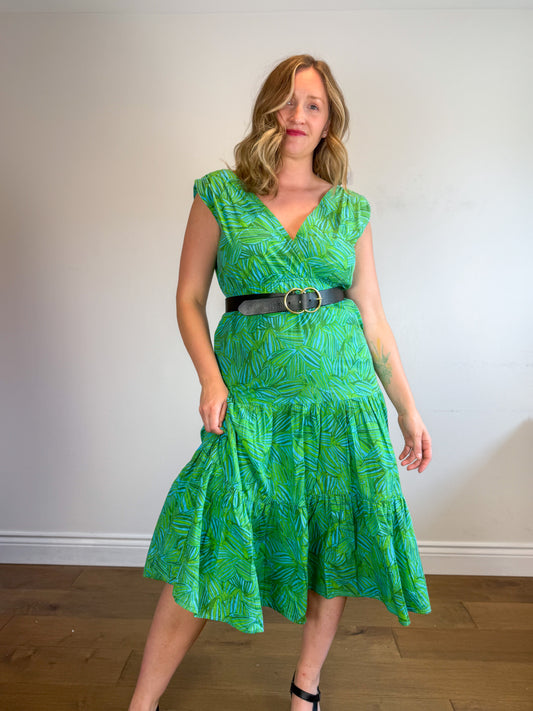 Charlie Paige Print Midi Dress in Green (Size M)