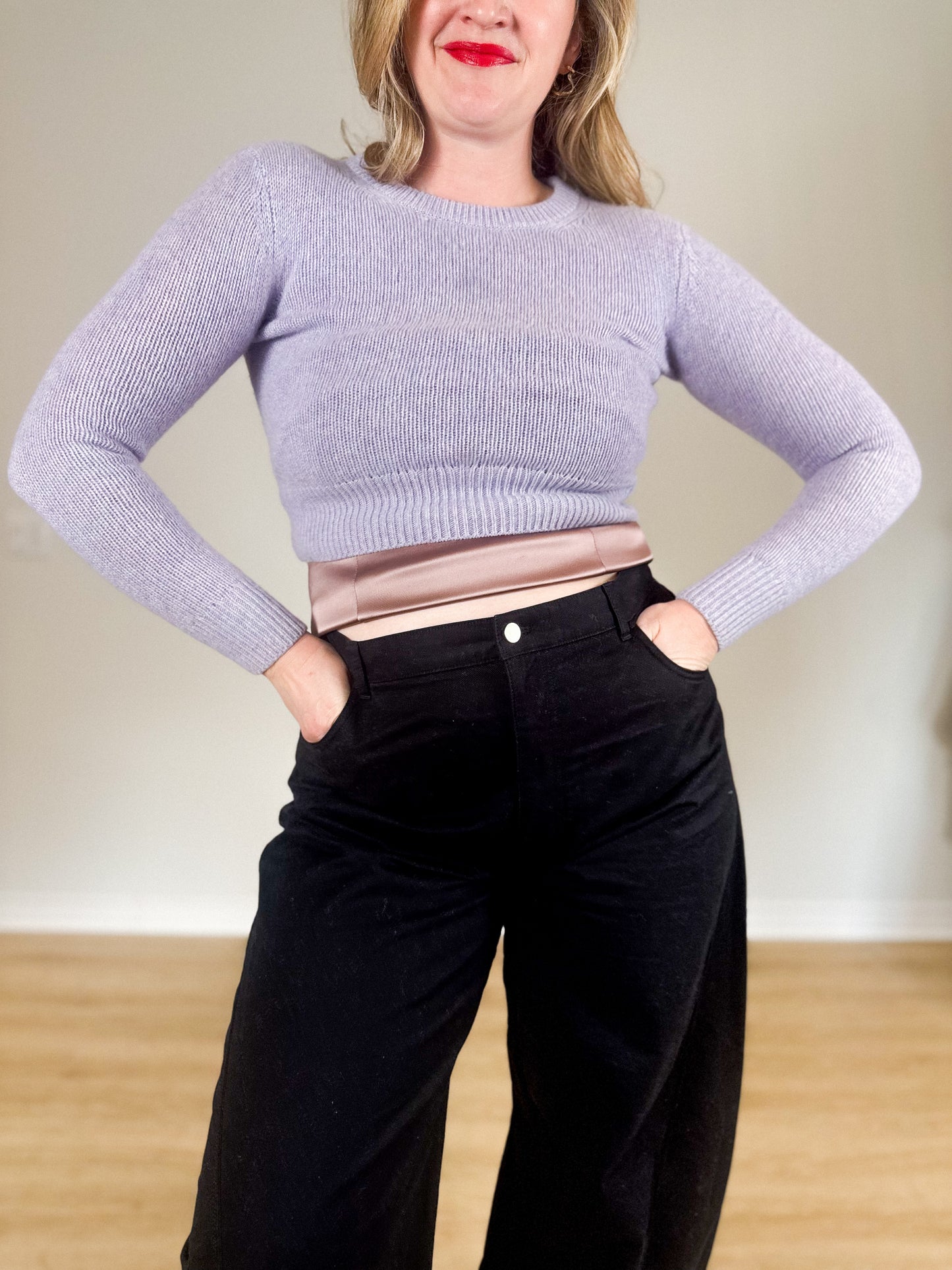 Wilfred Cashmere Sweater in Purple (Size XS)