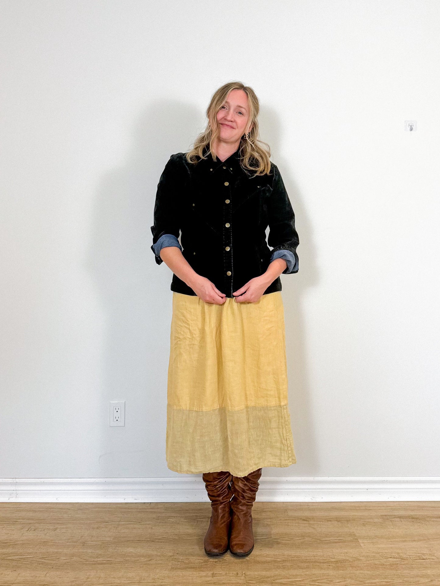 FLAX Linen Midi Skirt in Butter Yellow (Size L)