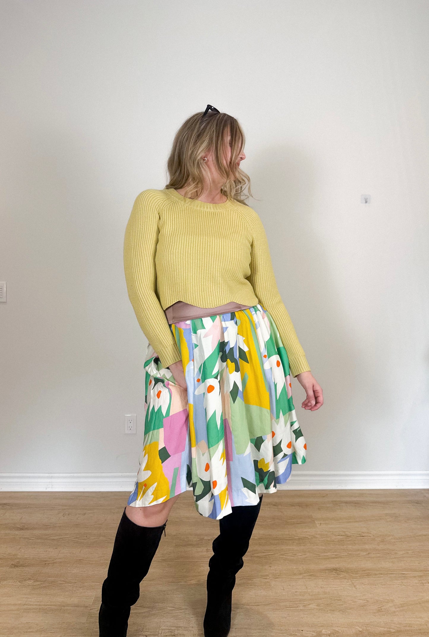 Gorman Floral Skirt in Multi-Colour (Size L/XL)