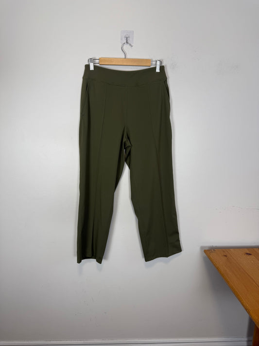 Kit & Ace "Bikra Pants in Green" NWT (Size 8)