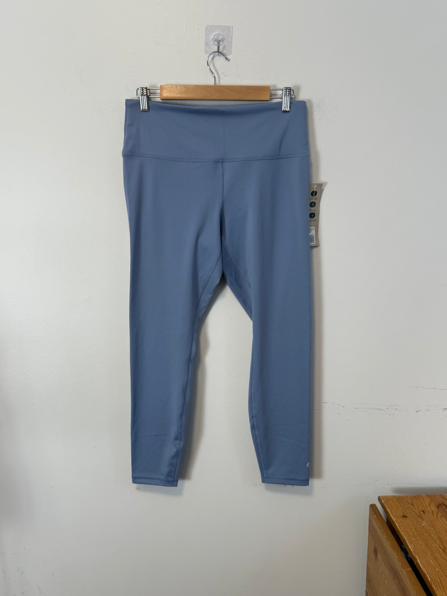 Hyba Athletic Tights in Slate Blue NWT (Size L)