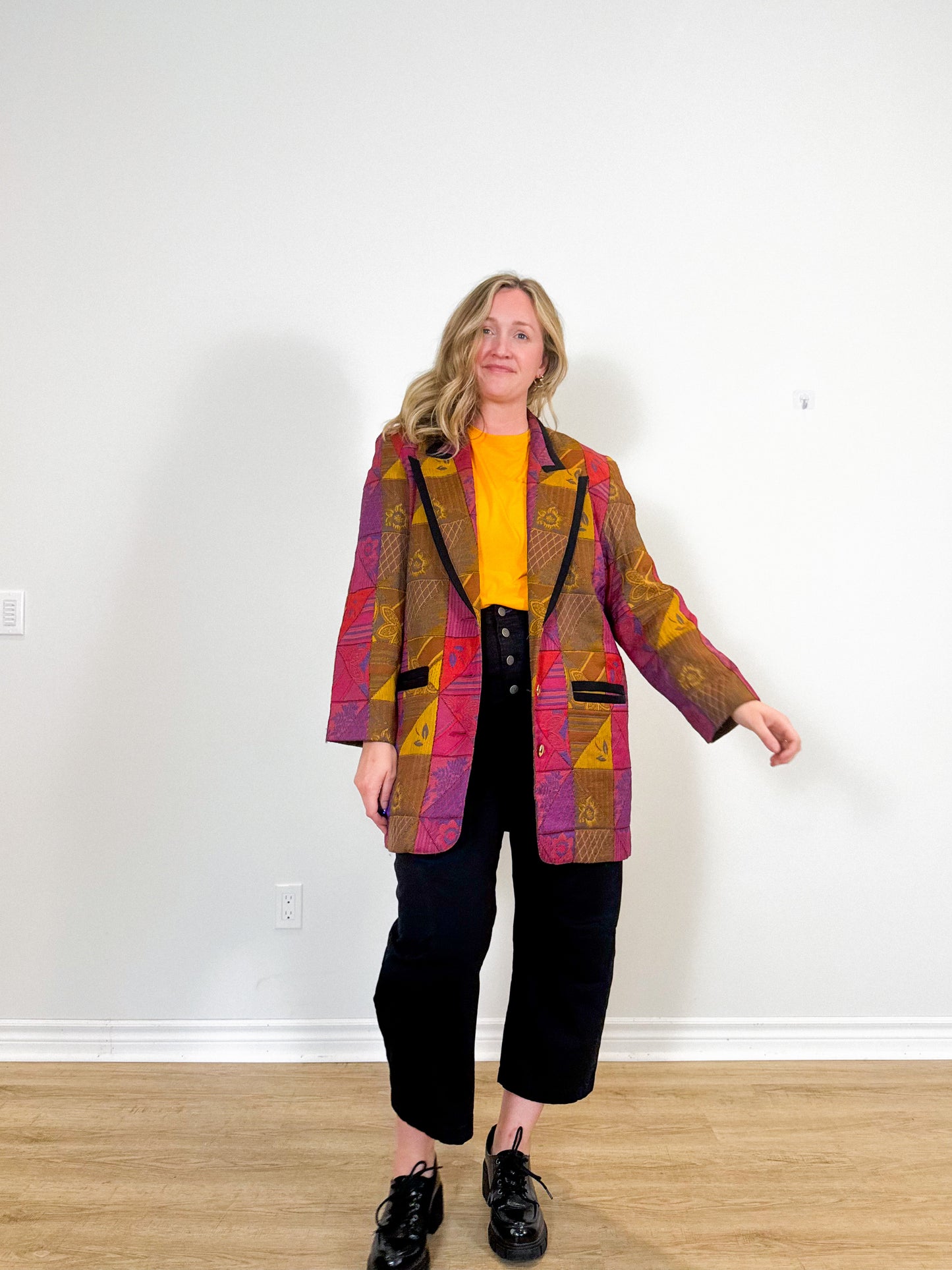 Vintage Quilted Blazer in Multi-Colour (Size XL)