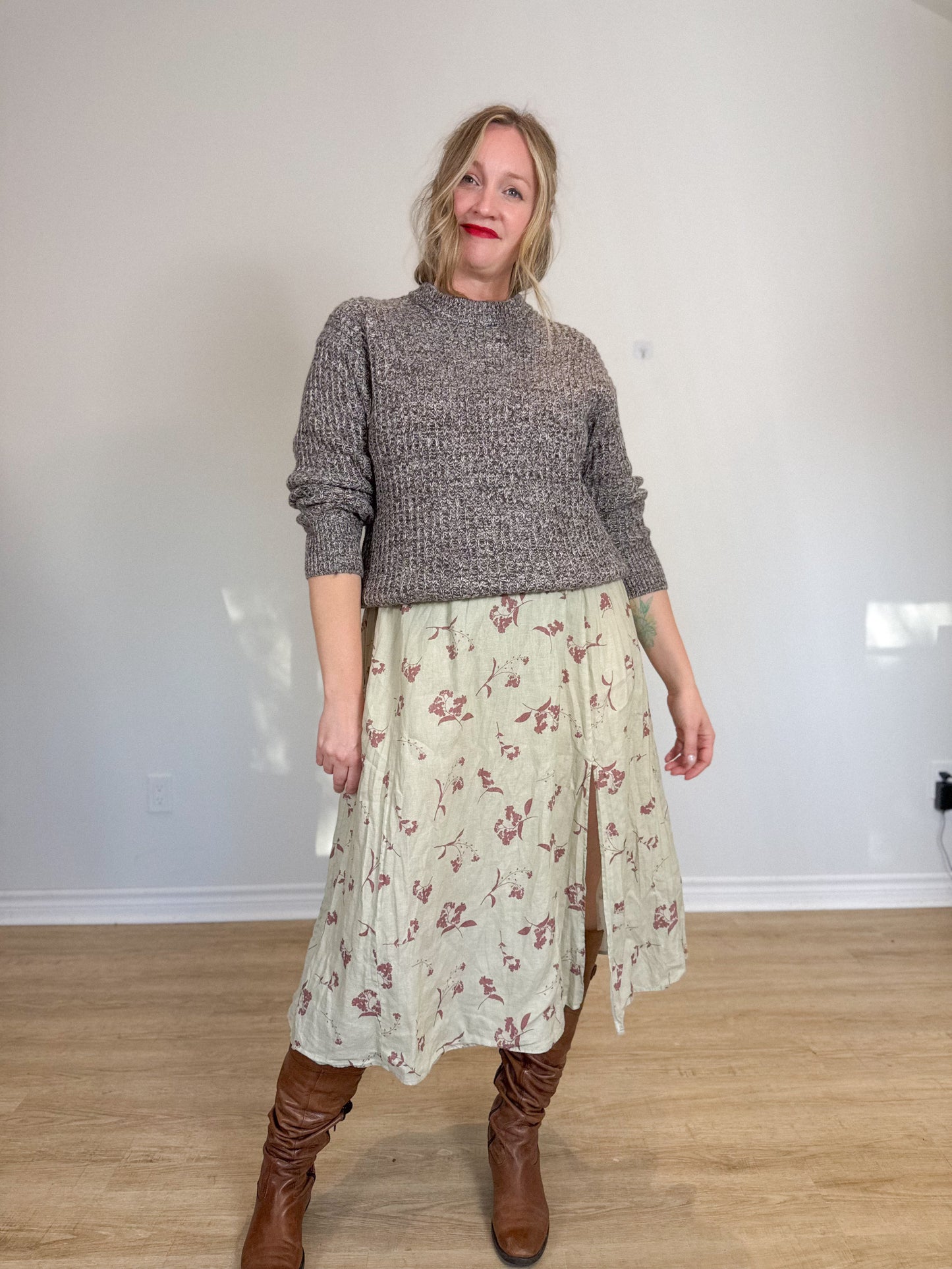 Wilfred "Ginette Sweater in Speckled Brown/White" (Size S/M)