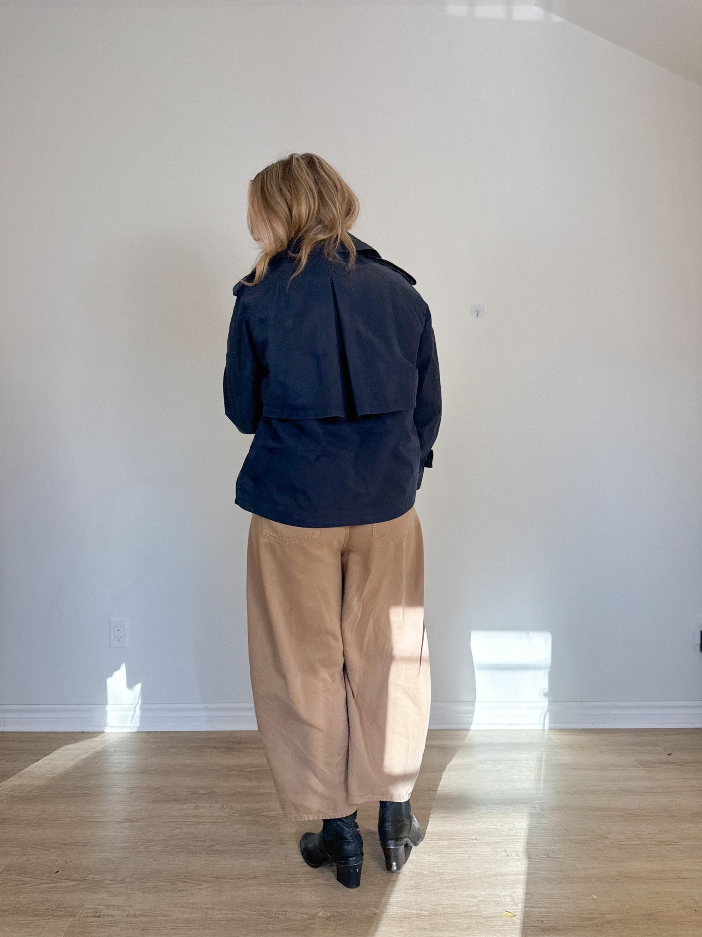Massimo Duttio Short Trench Coat in Navy (Size M/L)