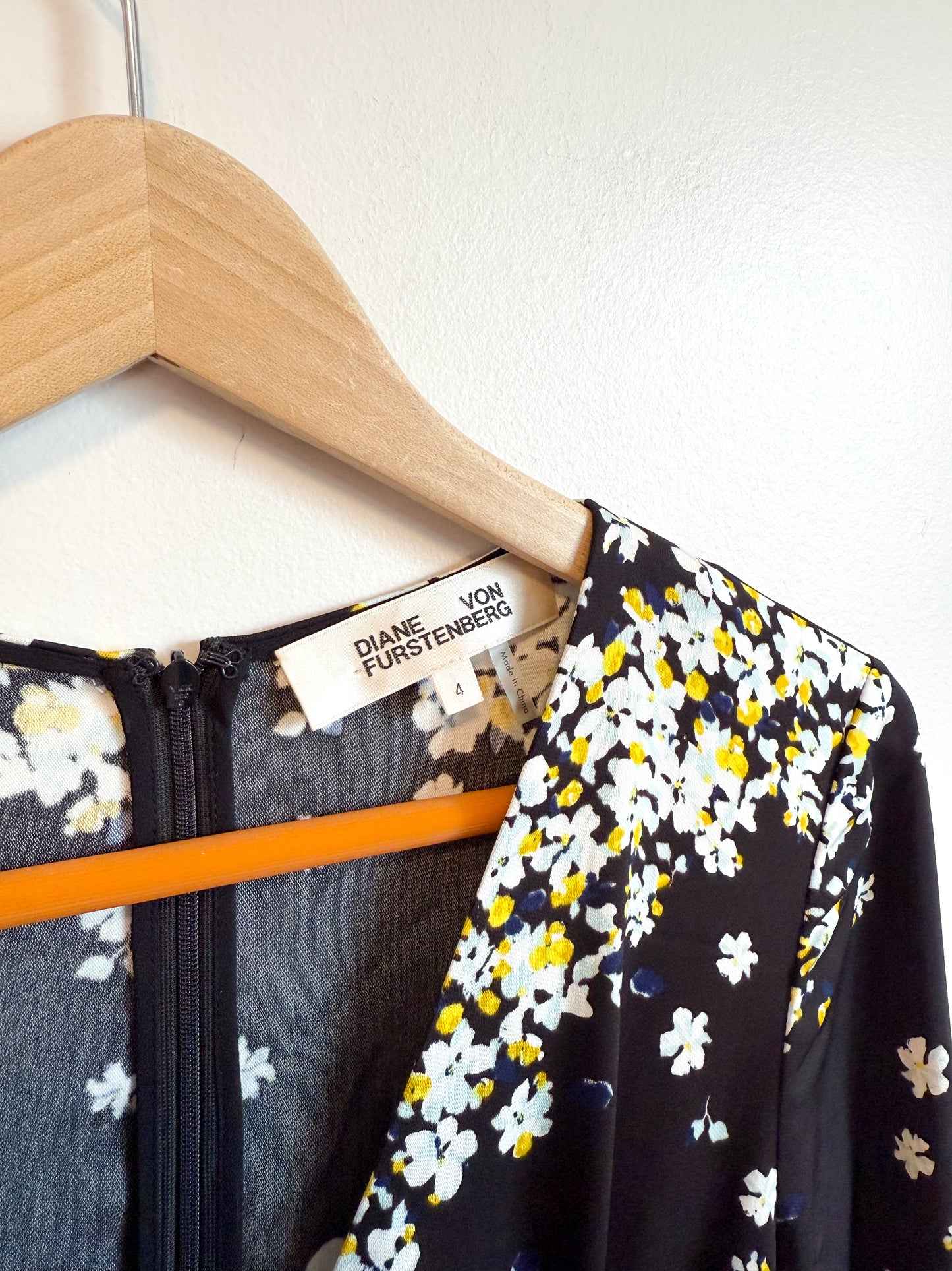 Diane Von Furstenberg Designer Long Sleeve Floral Jumpsuit (Size S)