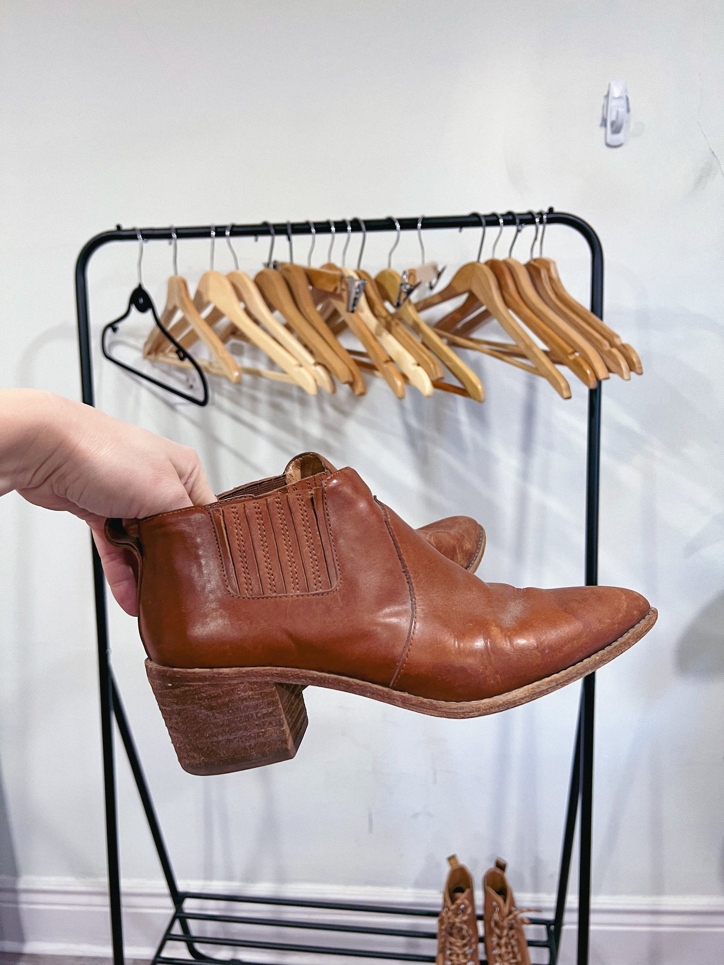 Madewell Brown Leather Ankle Boots (Size 8)