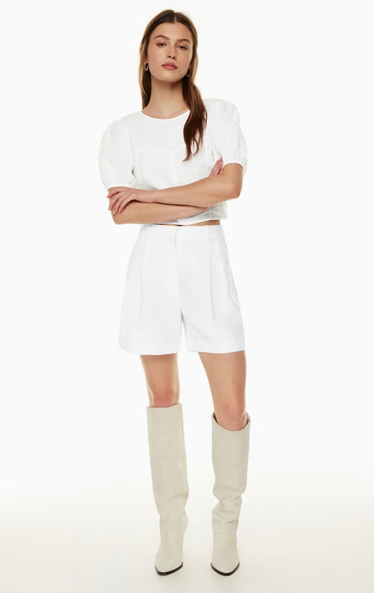 Wilfred "The Effortless Linen Short in White" (Size 4)