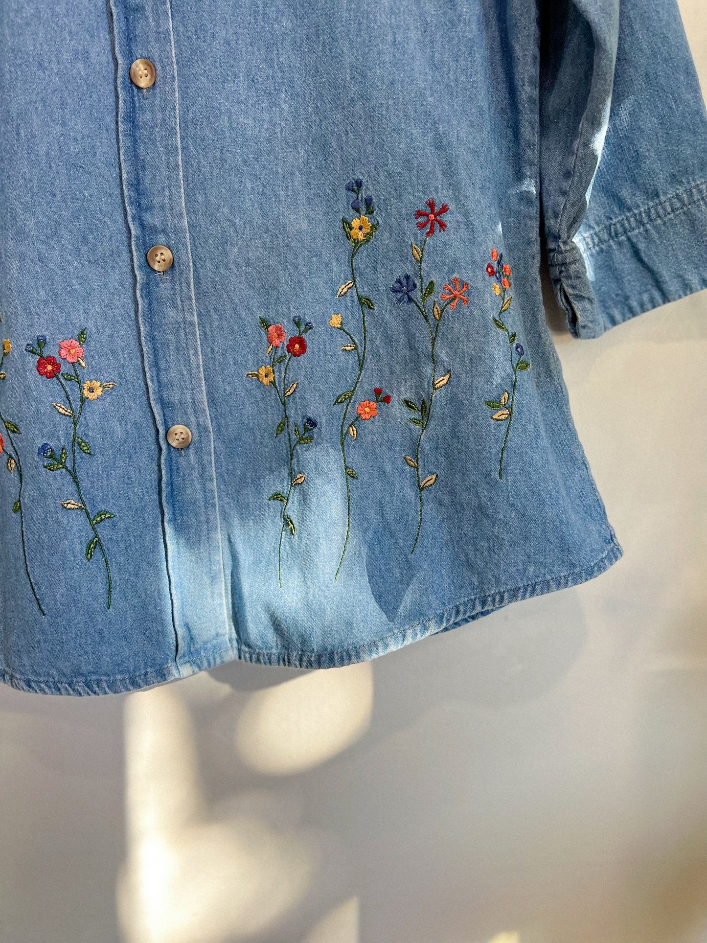 Vintage Denim Blouse with Floral Embroidery (Size S)