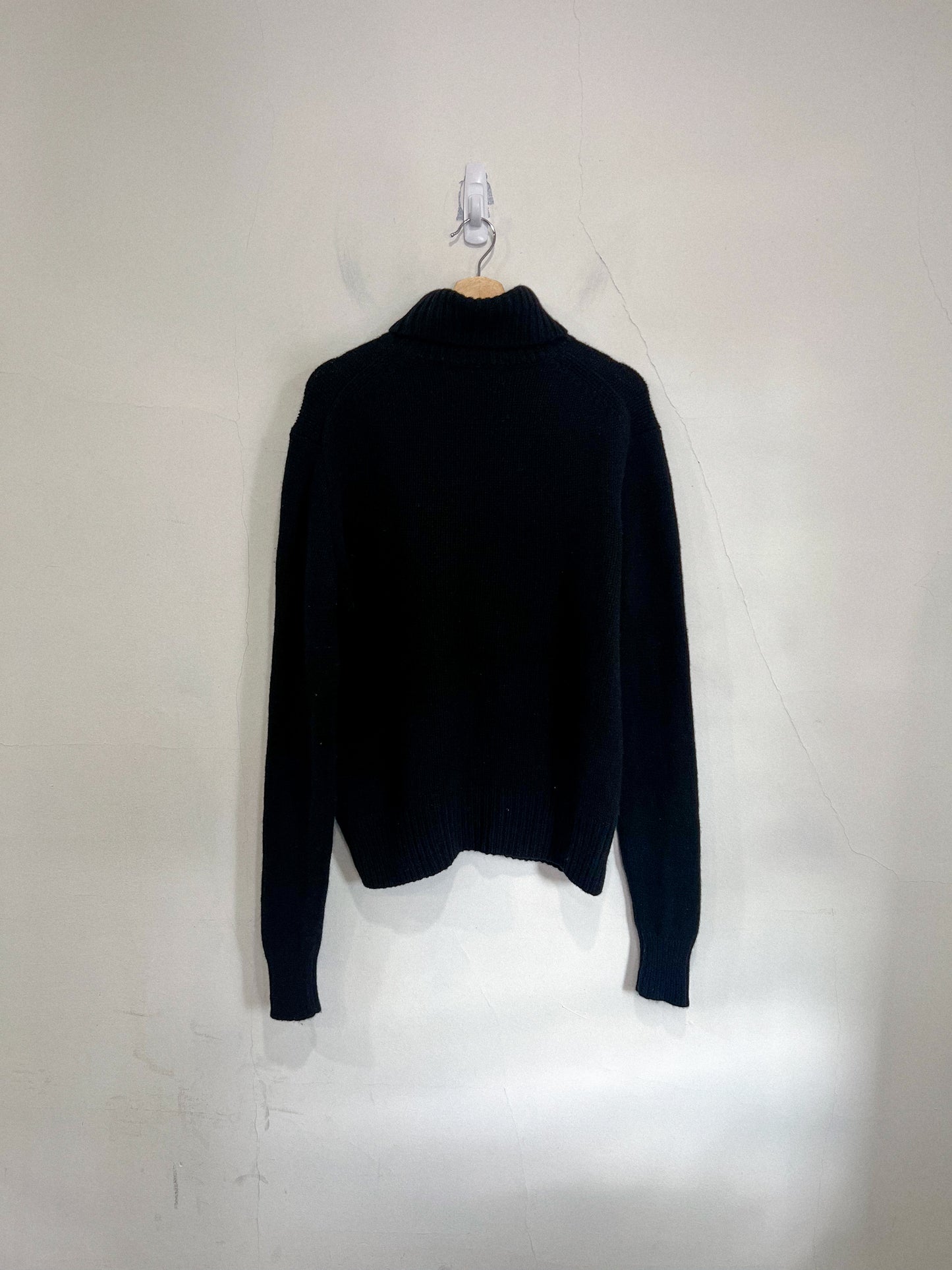 Polo Ralph Lauren Wool & Cashmere Turtleneck Sweater in Black (Size M)