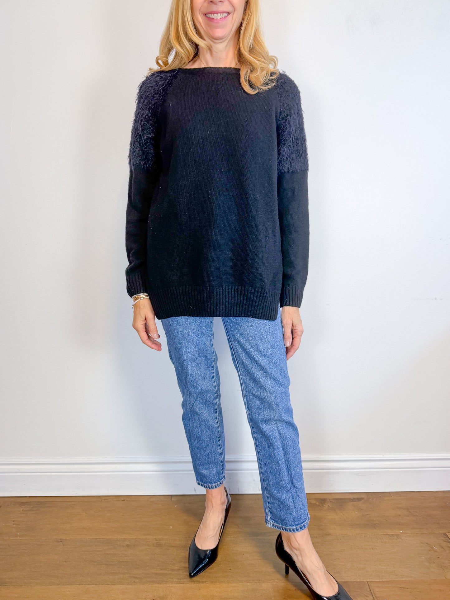 ANINE BING Designer "Fluffy Shoulder Wool Sweater in Black" (Size M)
