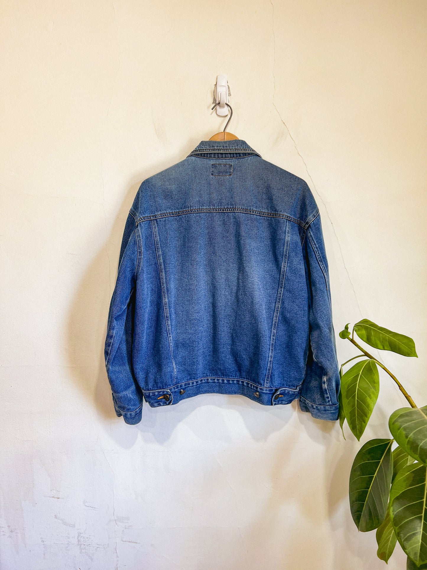 Vintage Denim Jacket (Size M/L)