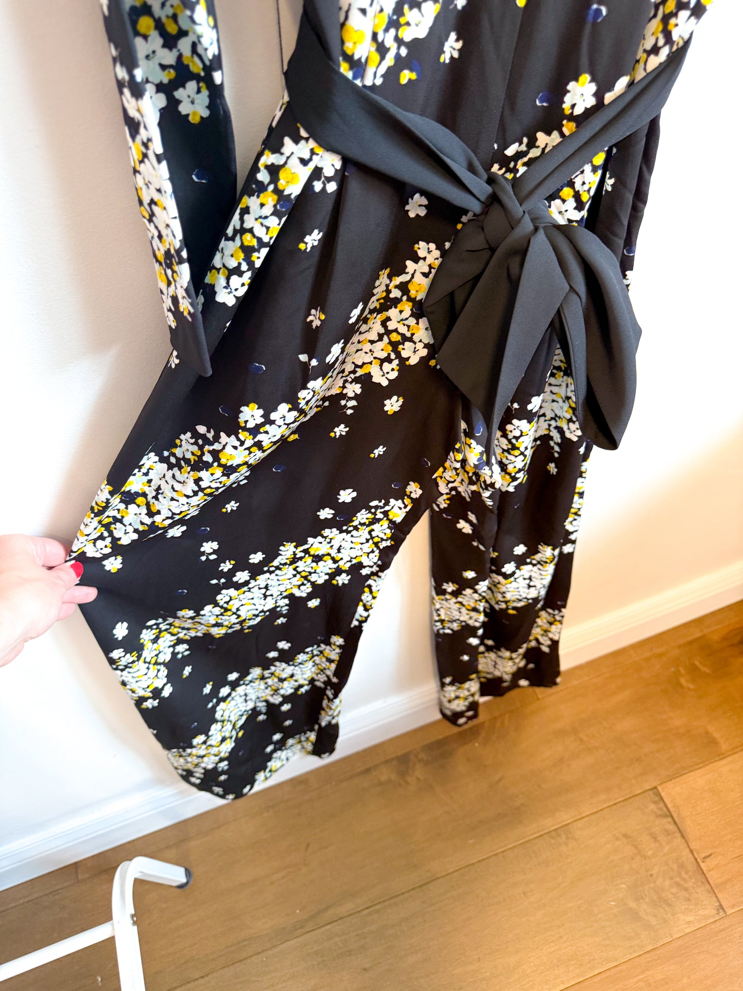 Diane Von Furstenberg Designer Long Sleeve Floral Jumpsuit (Size S)