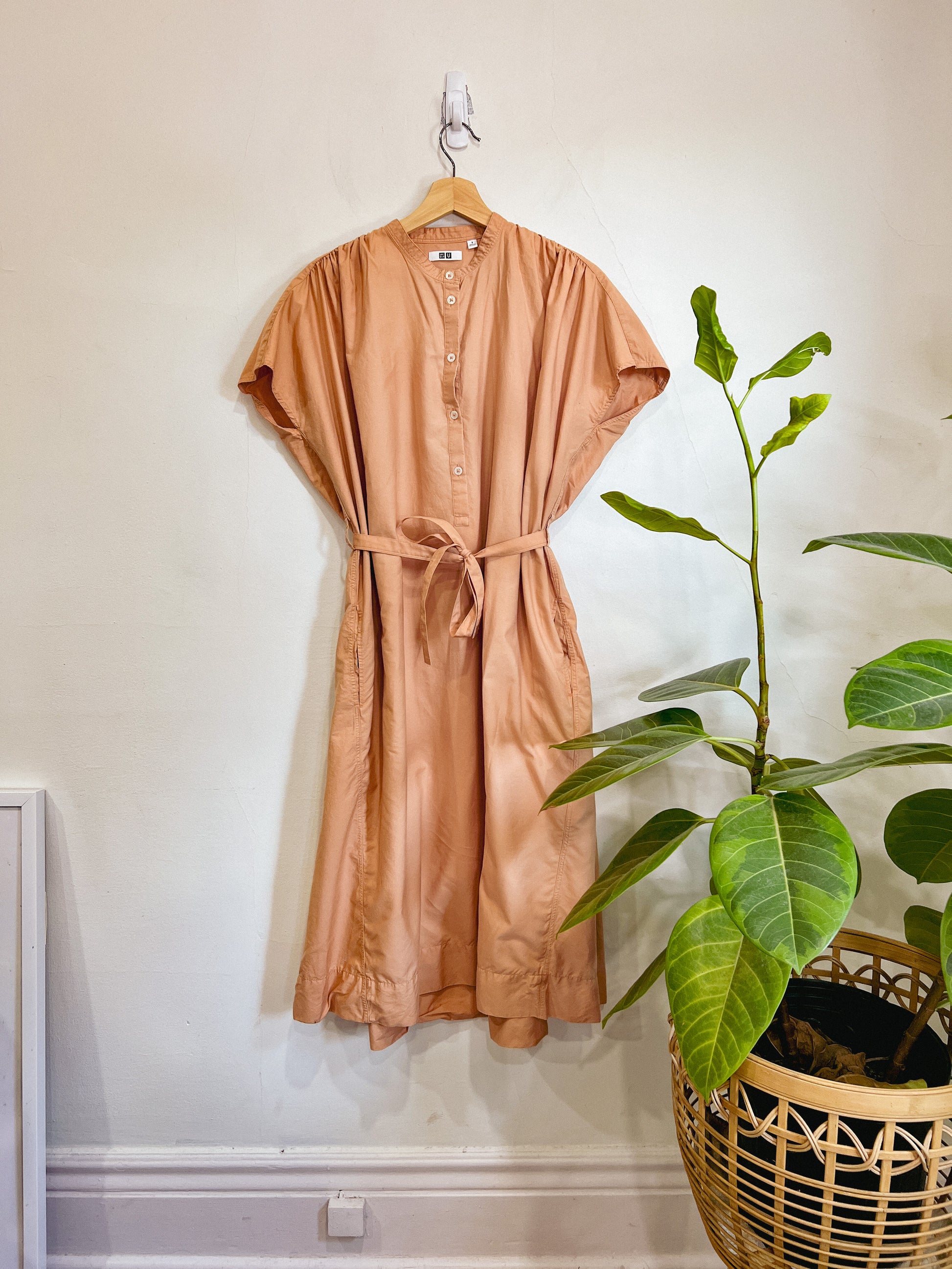 Uniqlo Peach Oversized T-Shirt Dress with Belt (Size S/M) – Middle