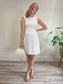 Vintage White Linen Dress with Floral Embroidery (Size M/L)