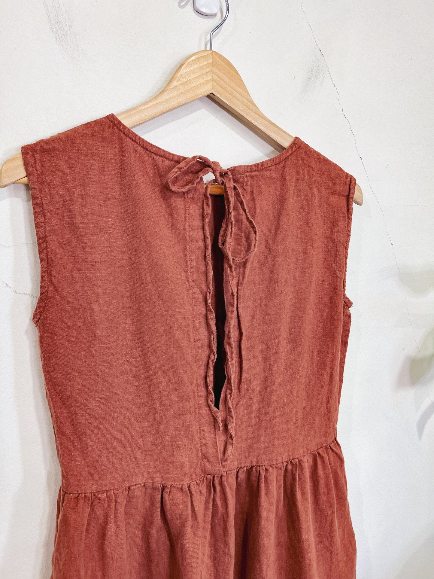 Mantaikotai Slow Fashion "Bogota Linen Dress" in Rust (SIze XS/S)