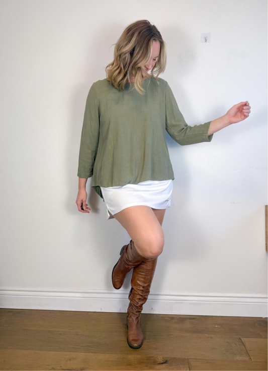 Amanda Moss Slow Fashion "The Neala Top in Sage Green" (Size M/L)