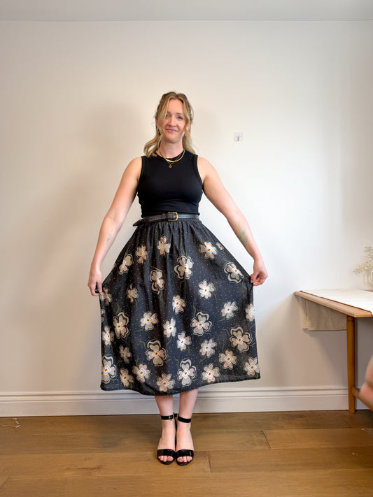 Gudrun Sjoden Floral Cotton Midi Skirt (Size L)