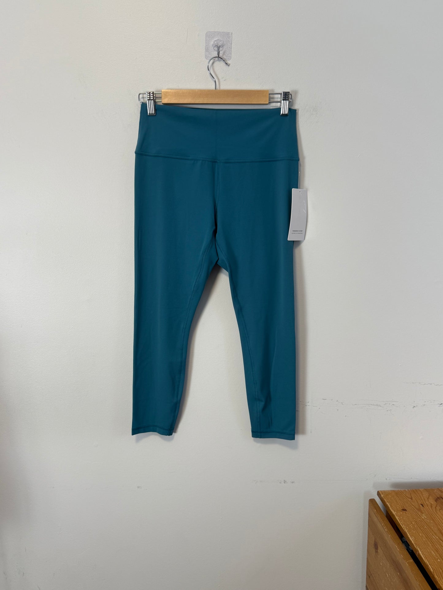Athleta 7/8 Trascend Yoga Tights in Teal NWT (Size L)