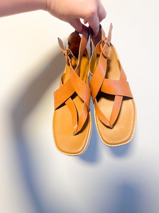 Vince Morris Strappy Leather Sandals (Size 9)