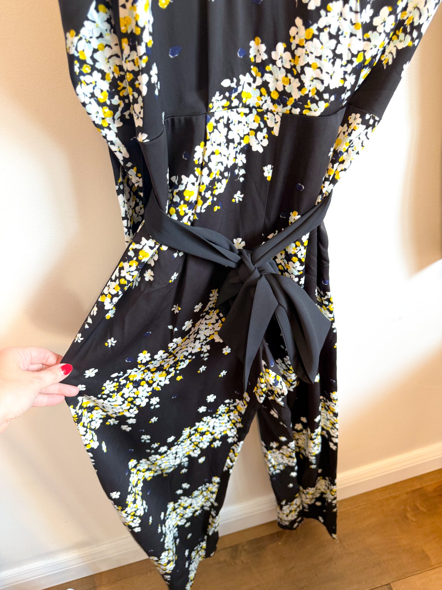 Diane Von Furstenberg Designer Long Sleeve Floral Jumpsuit (Size S)