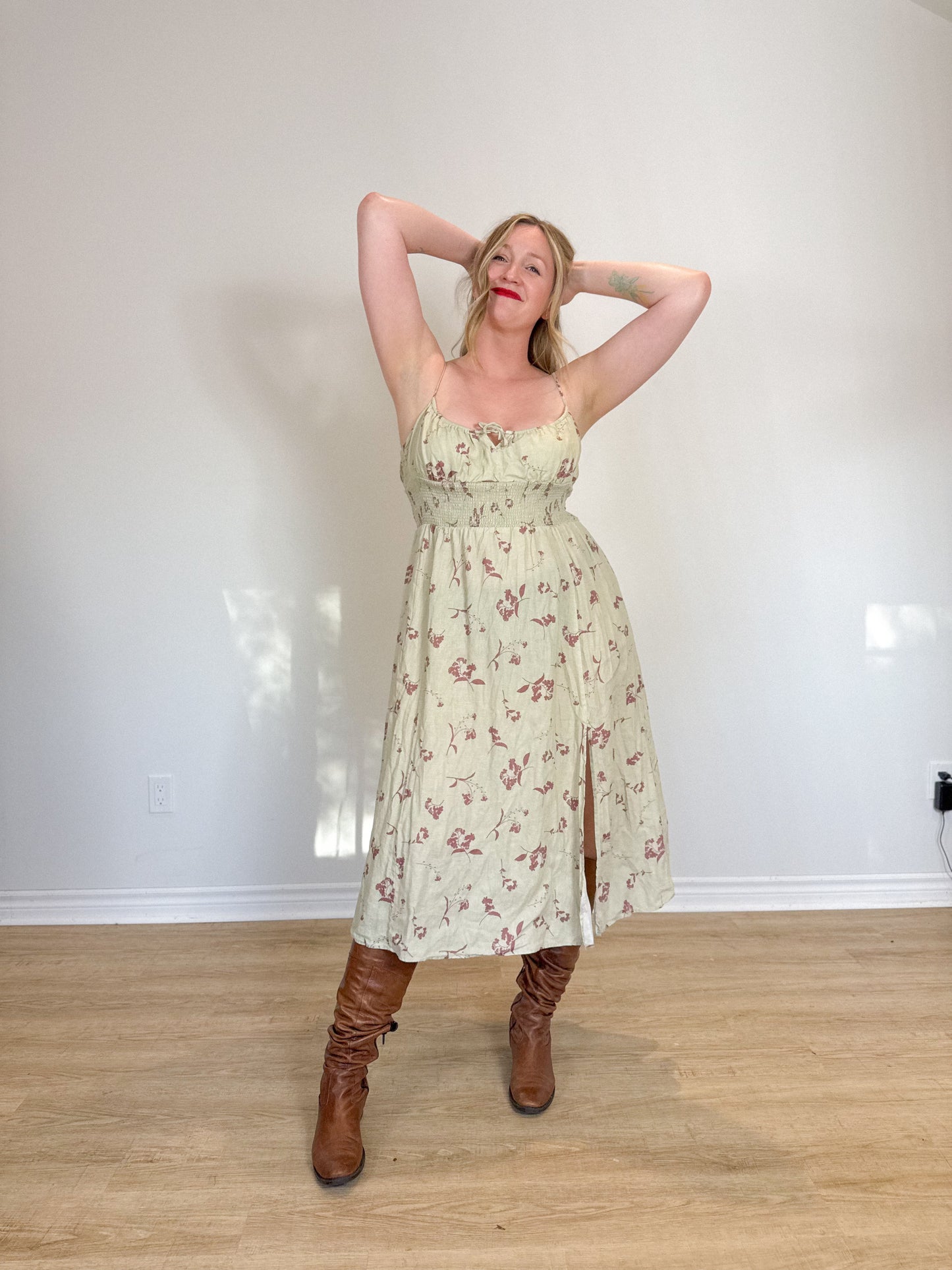Wilfred "Genoa Linen Midi Dress in Sage Green Floral" (Size XL)
