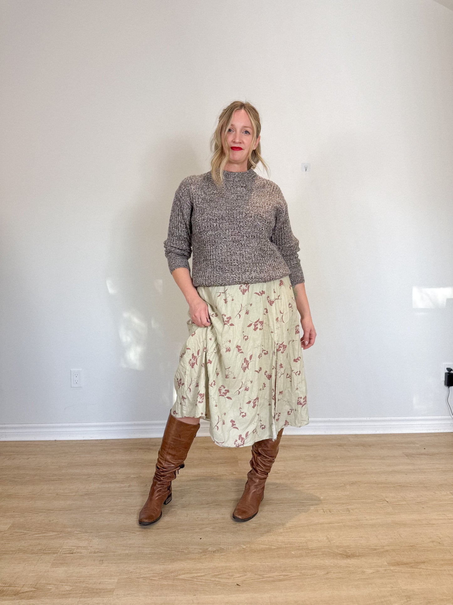 Wilfred "Ginette Sweater in Speckled Brown/White" (Size S/M)