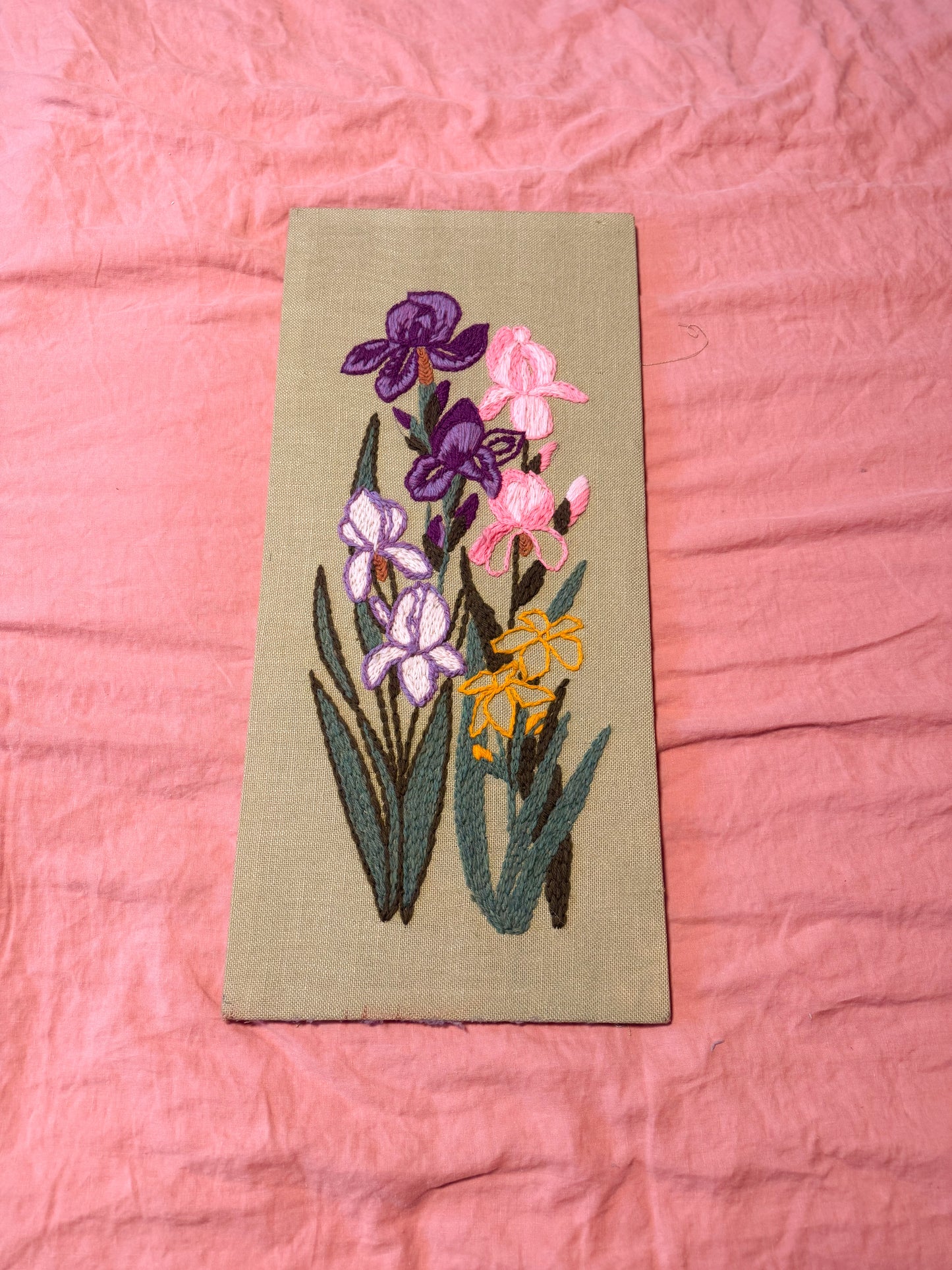 Vintage Floral Needlework (PICK UP OR LOCAL DELIVERY ONLY)