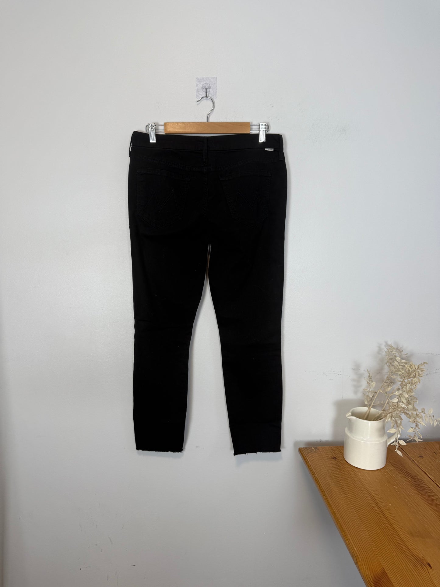 MOTHER "The Looker Ankle Fray Jeans in Black" (Size 28)