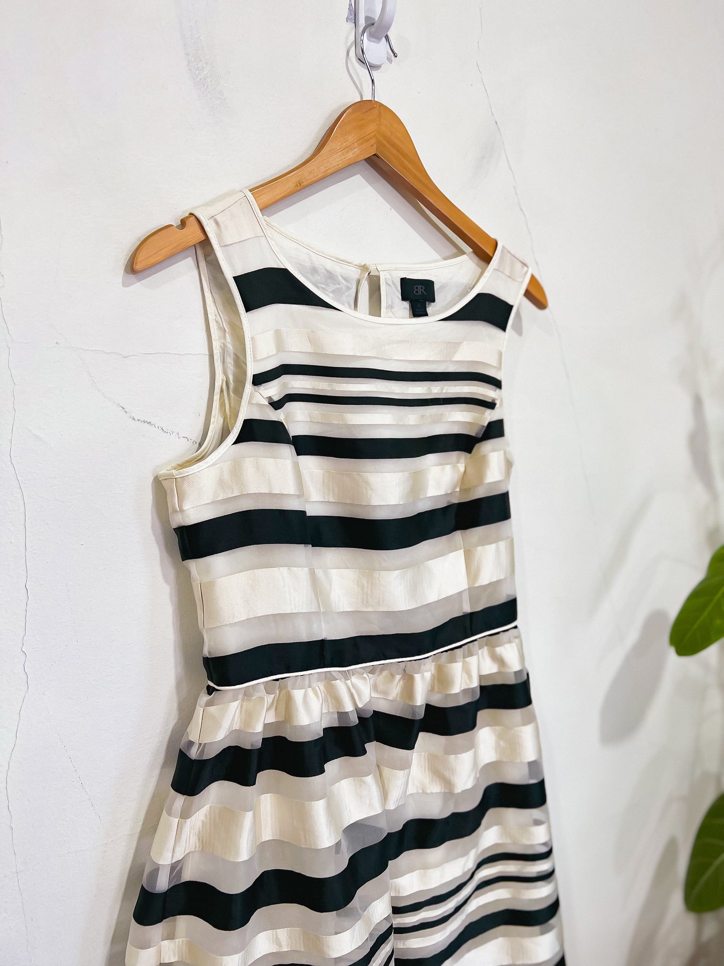 Banana Republic Striped Mini Dress in Black/White Satin (Size 8)