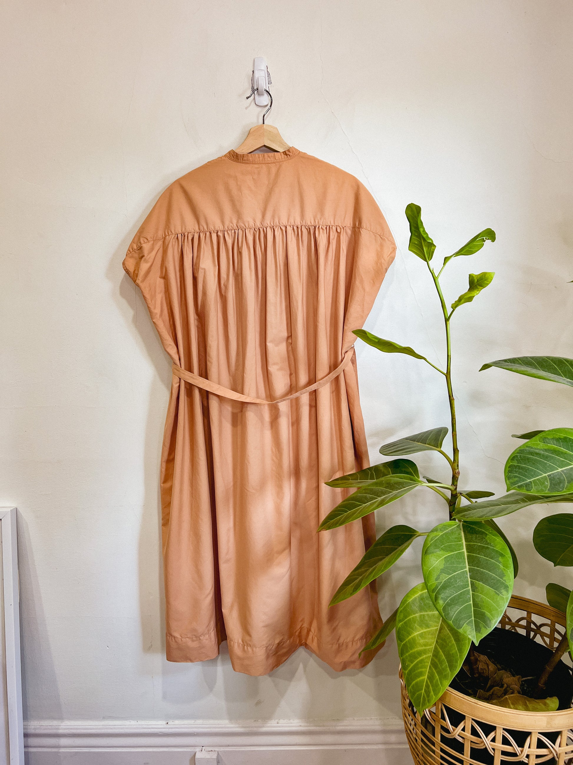 Uniqlo Peach Oversized T-Shirt Dress with Belt (Size S/M) – Middle Child  Vintage Shop