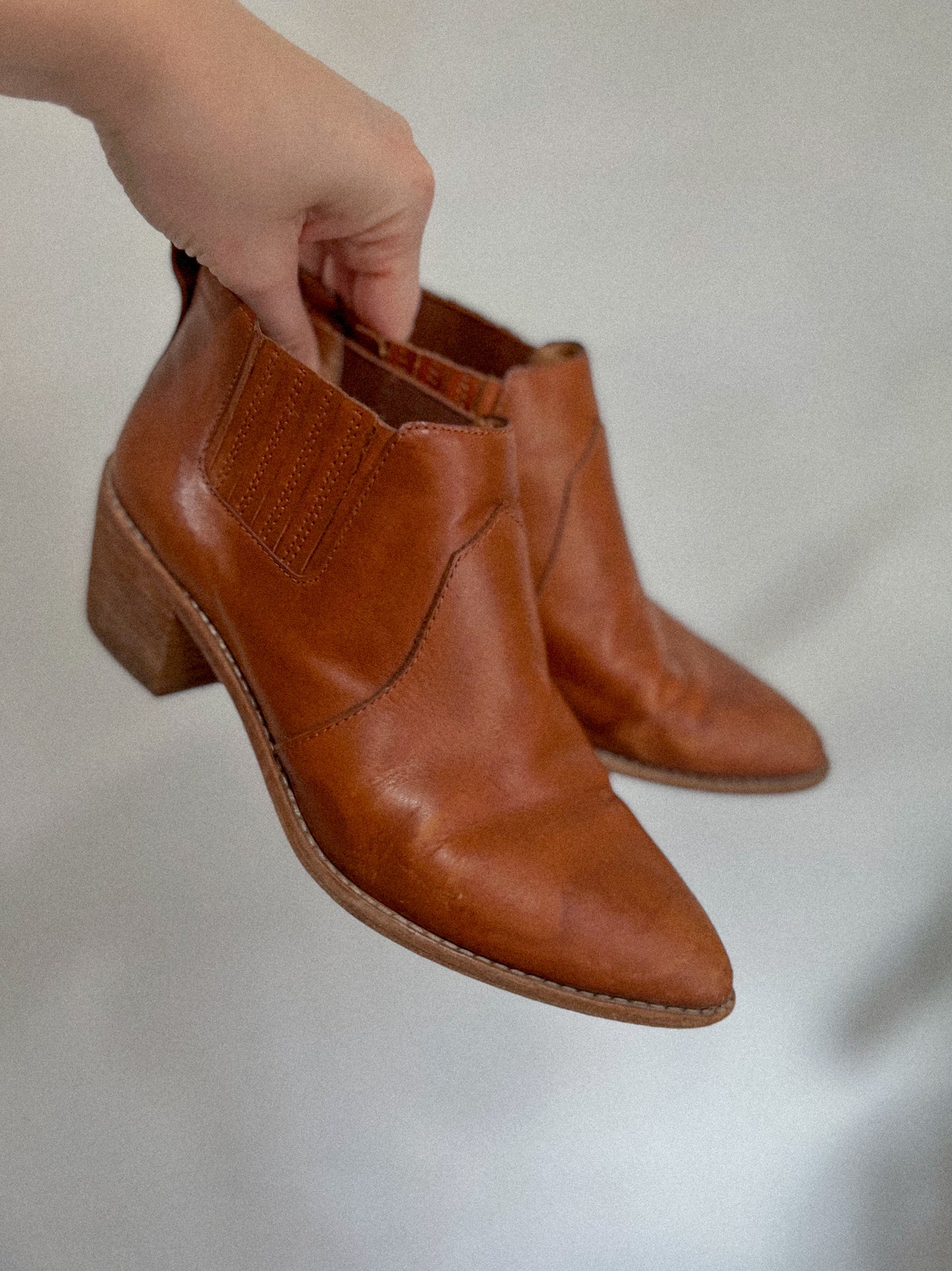 Madewell Brown Leather Ankle Boots (Size 8)